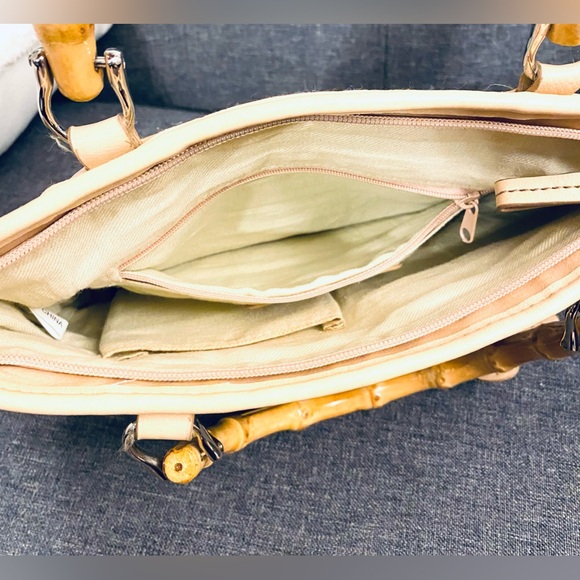 Bamboo Handle Relic Stripped Purse/Tote - Picture 4 of 8
